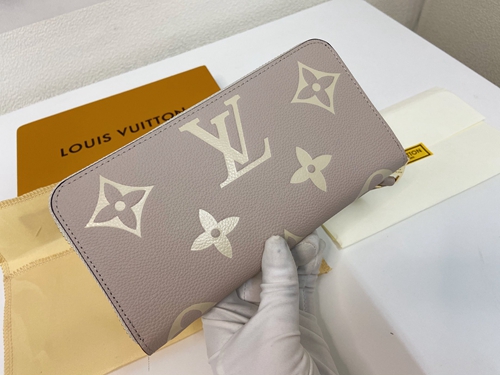 LVコピーウォレット正面デザイン