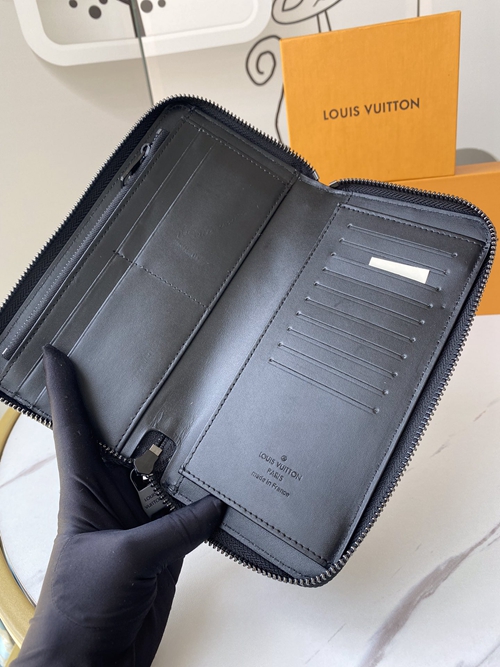 LVコピーウォレット角部分ディテール