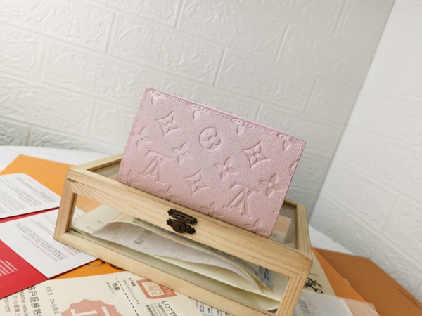 LVコピーウォレット全体デザイン
