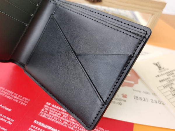LVコピーウォレット角部分ディテール