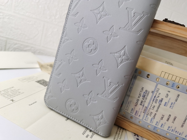 LVコピーウォレット細部ディテール