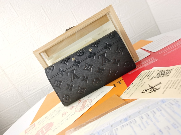 LVコピーウォレット内部構造