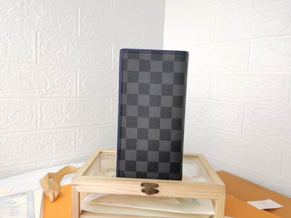 LVコピーウォレット全体デザイン