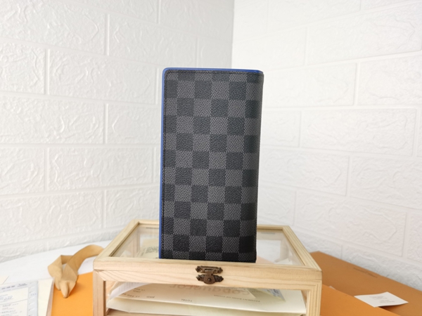 LVコピーウォレット全体デザイン