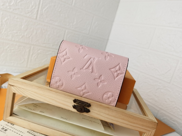 LVコピーウォレット背面デザイン