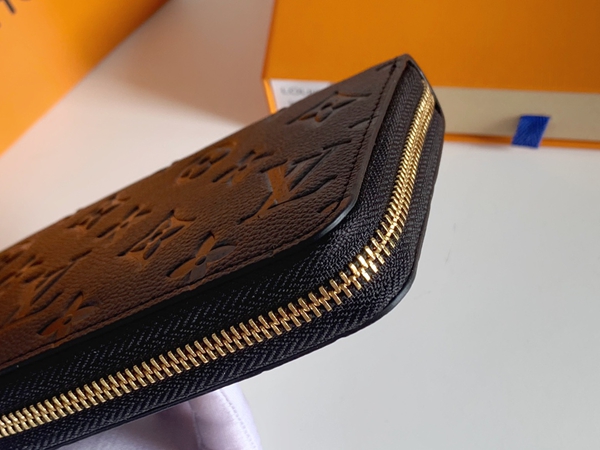 LVコピーウォレット素材ディテール