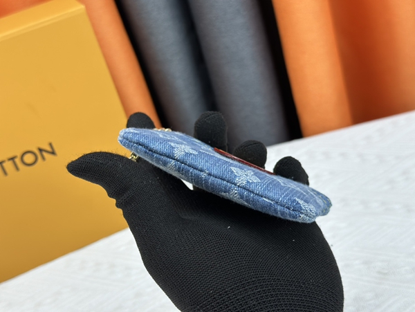 LVコピーウォレット側面デザイン