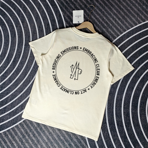 モンクレールTシャツ背面デザイン