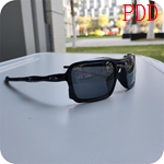 激安オークリーコピー