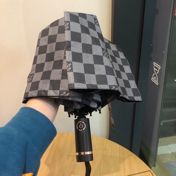 ブランド日傘着用イメージ