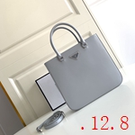 プラダバッグ126