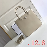 プラダバッグ128