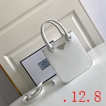 プラダバッグ133