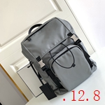 プラダバッグ153