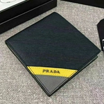 プラダ財布048