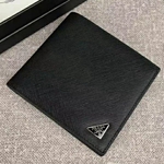 プラダ財布056