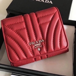 プラダ財布063