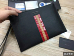 プラダ財布104