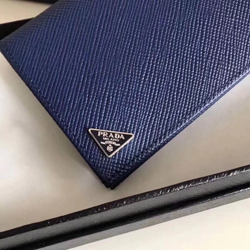 プラダ財布側面デザイン
