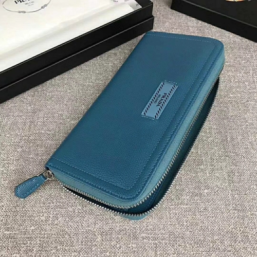 プラダ財布側面デザイン