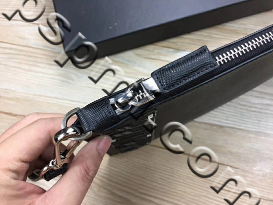 プラダ財布内部構造