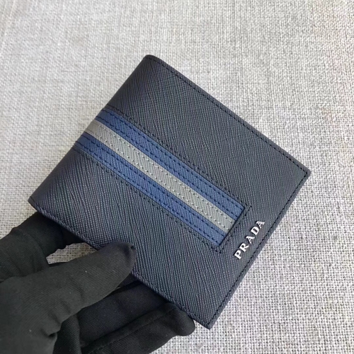 プラダ財布正面デザイン