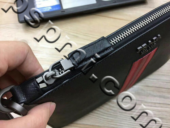 プラダ財布内部構造