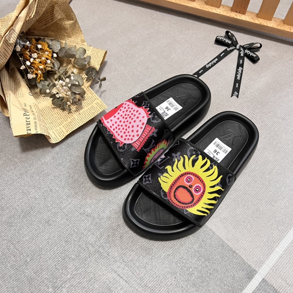 サンダル背面デザイン