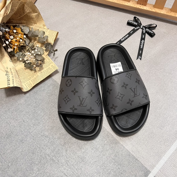サンダル正面デザイン