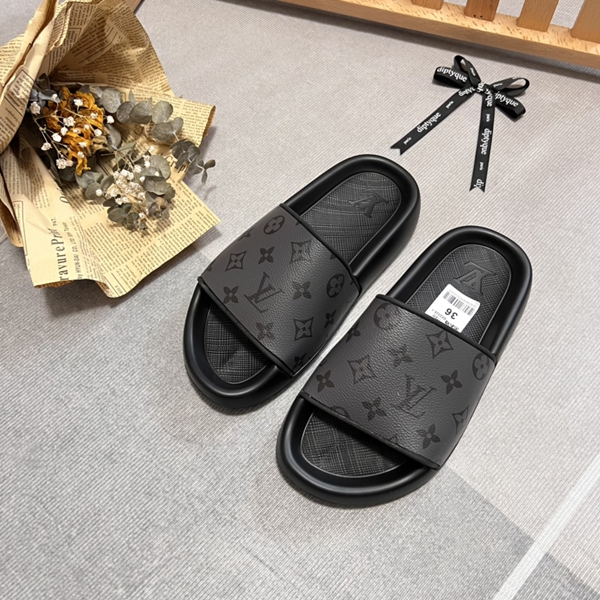 サンダル背面デザイン
