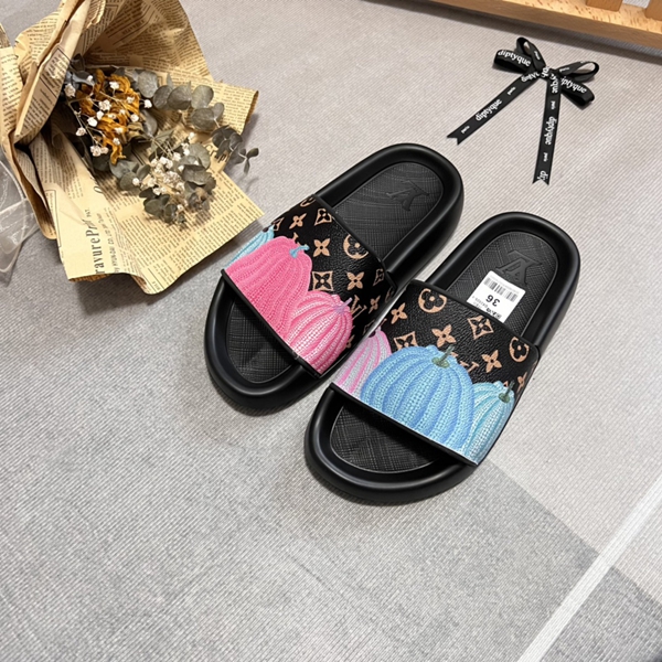 サンダル背面デザイン