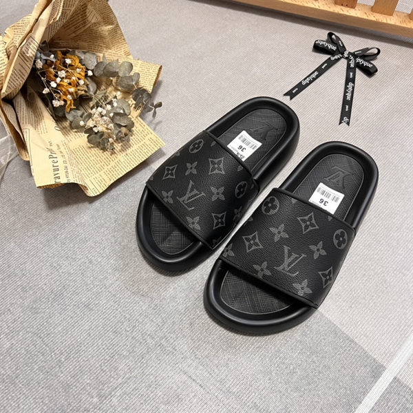 サンダル背面デザイン