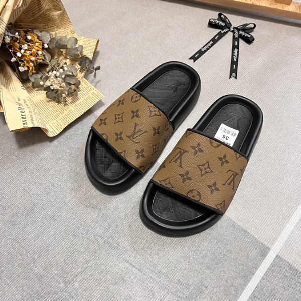 サンダル背面デザイン