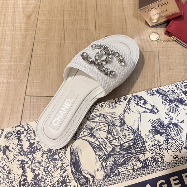 サンダル角部分ディテール