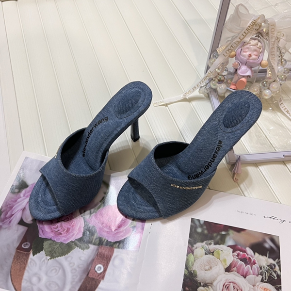 サンダル背面デザイン