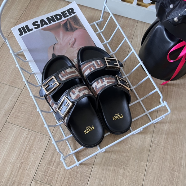 サンダル着用イメージ