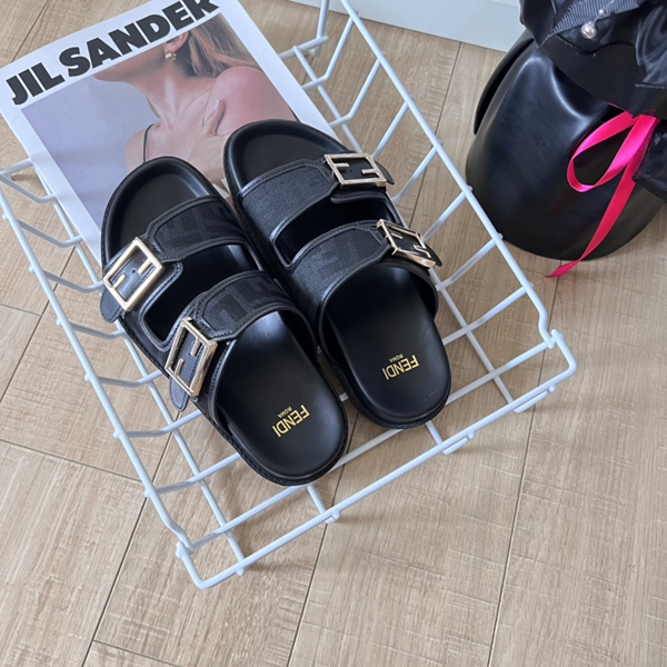 サンダル角部分ディテール