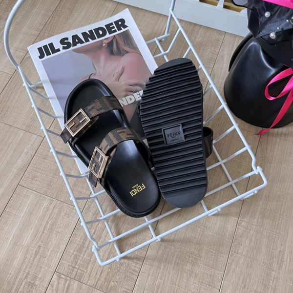 サンダル着用イメージ