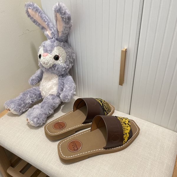 サンダル側面デザイン
