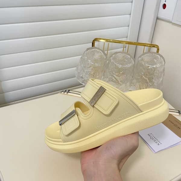 サンダル着用イメージ