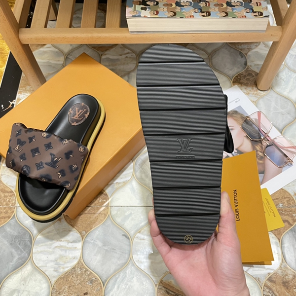 サンダル角部分ディテール