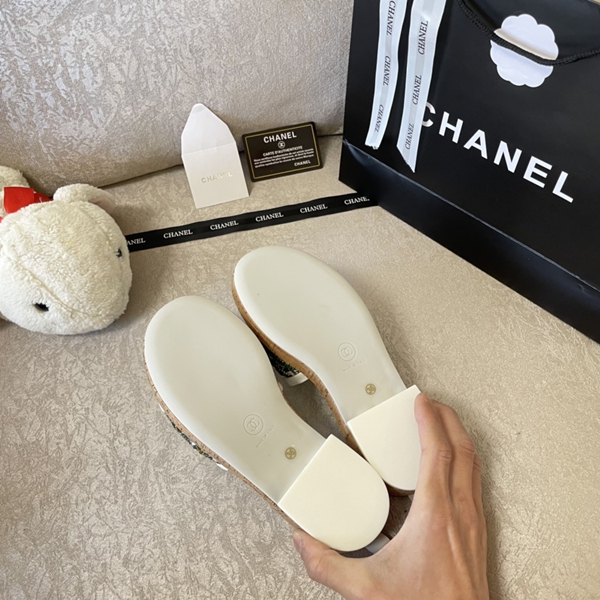 サンダル素材ディテール