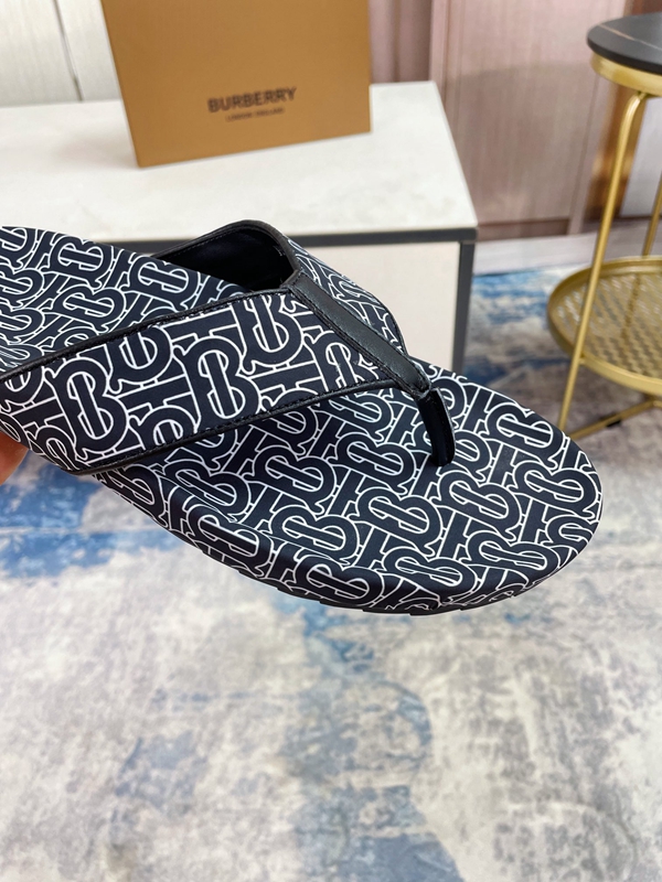 サンダル着用イメージ