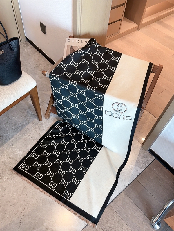 ブランドマフラー着用イメージ