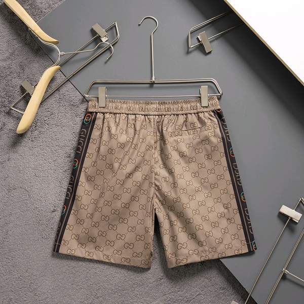 ブランドハーフパンツ背面デザイン