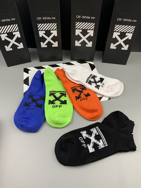 靴下着用イメージ