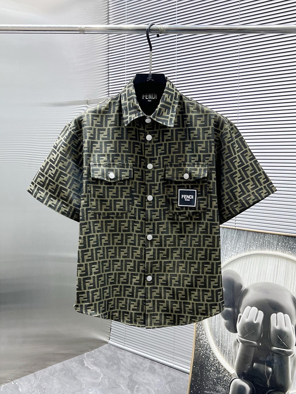 夏服セット背面デザイン