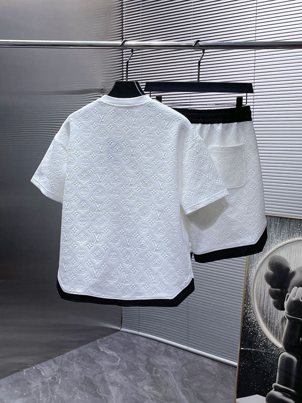 夏服セット背面デザイン