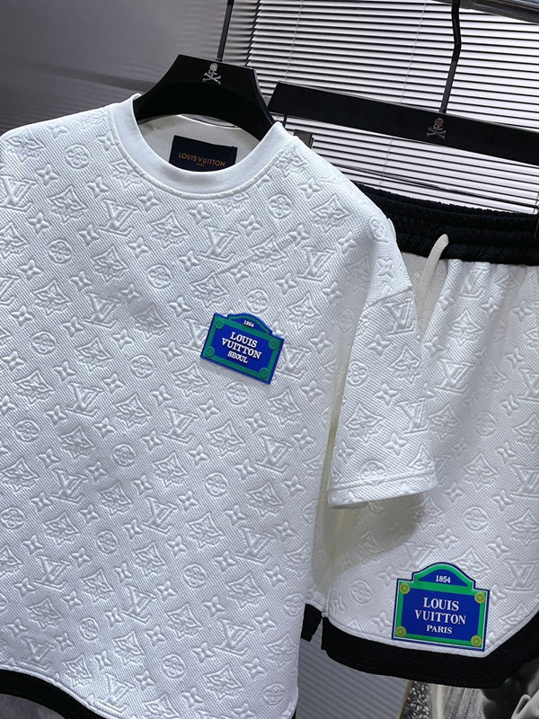 夏服セット全体デザイン