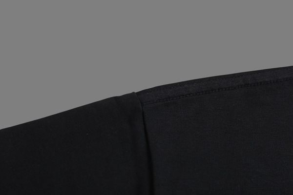 ブランドTシャツ角部分ディテール